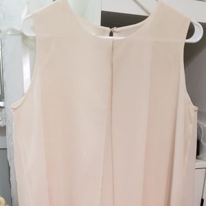 Chiffon polyester top.Tunic length.